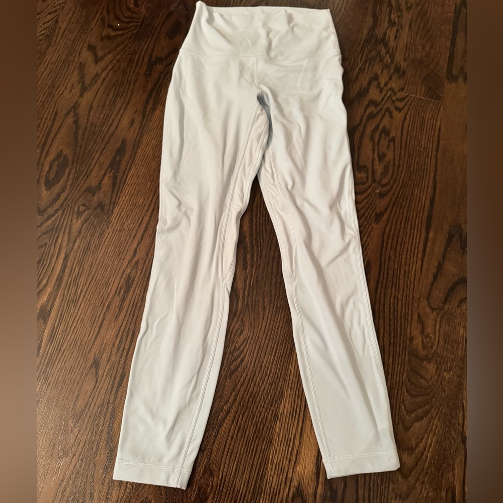 Like new Lulu Lemon Align leggings, size 4
